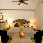 Yacht Classic - Boutique Class 3*
