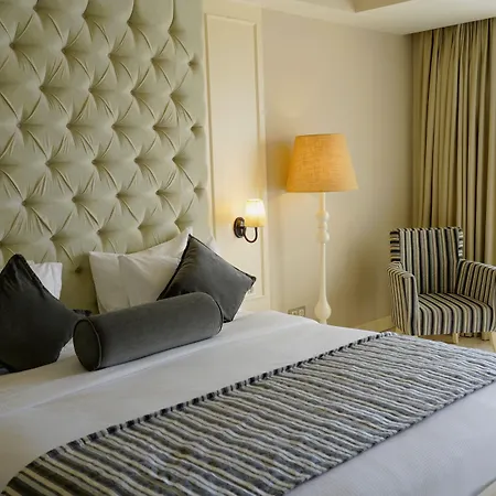 Otel Yacht Classic - Boutique Class