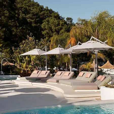游艇经典酒店-精品级度假村