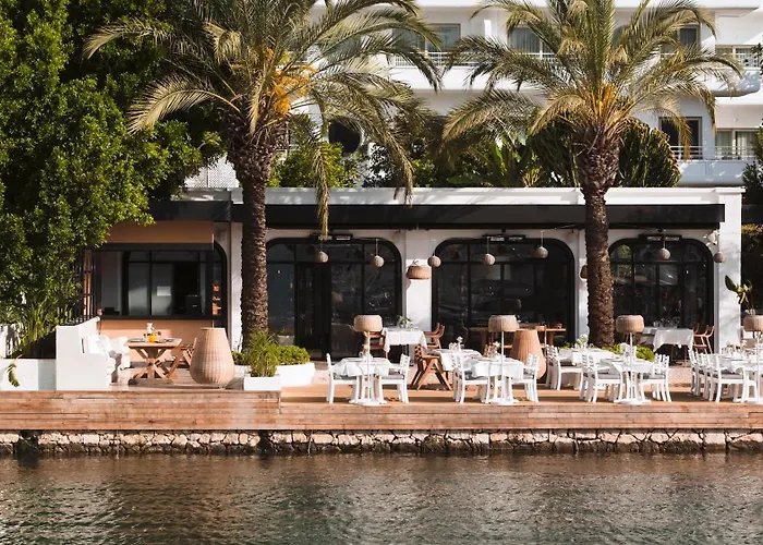Yacht Classic - Boutique Class Hotel 3*