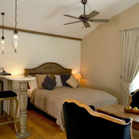 Hotel Yacht Classic - Boutique Class